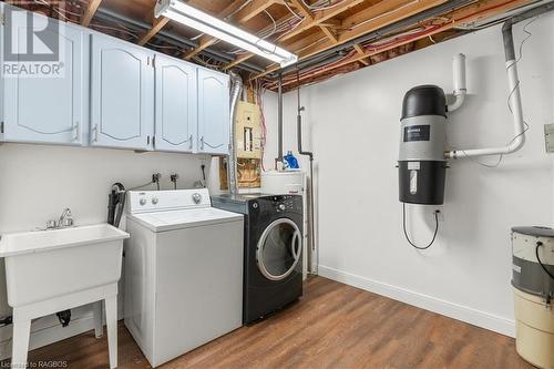 1135 12Th Street E, Owen Sound, ON - Indoor Photo Showing Laundry Room