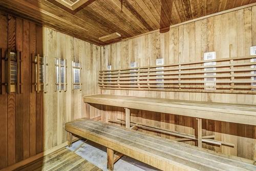 Infrared sauna - 1270 Maple Crossing Boulevard|Unit #204, Burlington, ON - Indoor Photo Showing Other Room