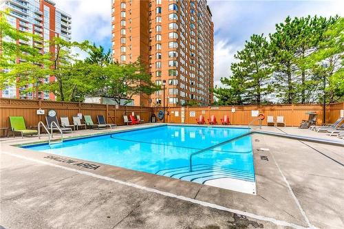 Outdoor unground pool - 1270 Maple Crossing Boulevard|Unit #204, Burlington, ON - Outdoor With In Ground Pool