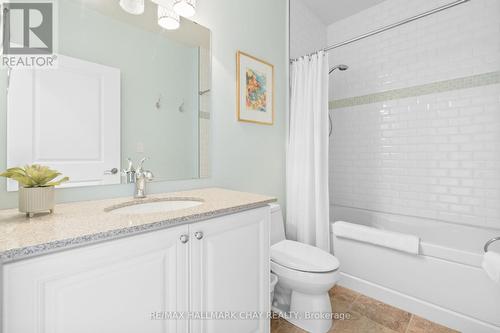 Ph604 - 80 Orchard Point Road, Orillia, ON - Indoor Photo Showing Bathroom