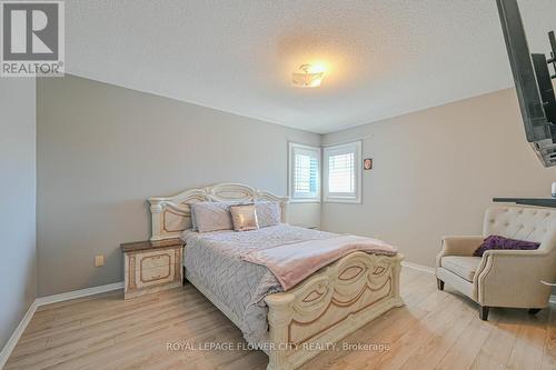 2 Black Hills Court, Brampton, ON - Indoor Photo Showing Bedroom