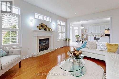 2 Marble Bridge Drive, Richmond Hill, ON - Indoor Photo Showing Living Room With Fireplace