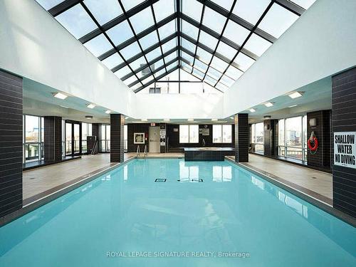 1012-600 Fleet St, Toronto, ON - Indoor Photo Showing Other Room With In Ground Pool