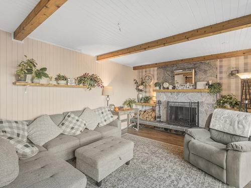 810 Proserpine Road, West Kelowna, BC - Indoor Photo Showing Living Room With Fireplace