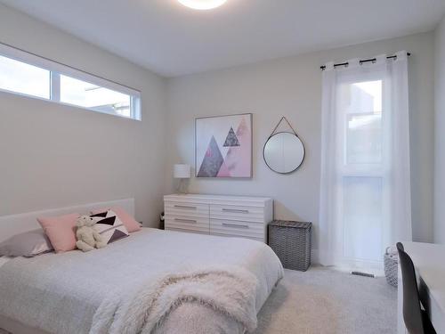 1277 Jack Smith Road, Kelowna, BC - Indoor Photo Showing Bedroom