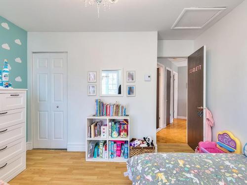 Chambre Ã Â coucher - 24 Rue Du Chemin-Du-Roy, Blainville, QC - Indoor Photo Showing Bedroom