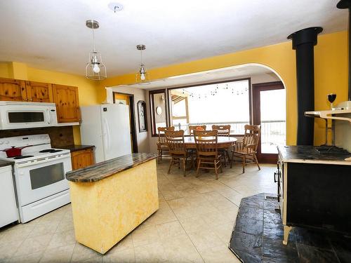 8630 Yellowhead Hwy S, Little Fort, BC - Indoor Photo Showing Kitchen