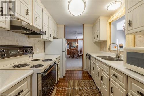 279 Pebble Beach Parkway, Lambton Shores, ON - Indoor Photo Showing Kitchen With Double Sink