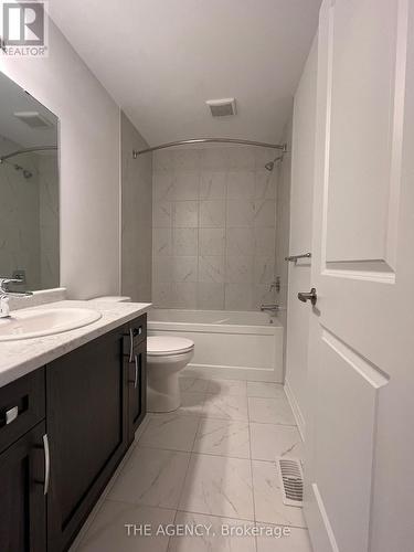 2 - 461 Blackburn Drive, Brantford, ON - Indoor Photo Showing Bathroom