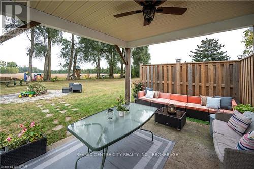 9398 Glendon Drive, Strathroy-Caradoc, ON - Outdoor With Deck Patio Veranda With Exterior