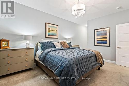 30 Campbell Street, Thorold, ON - Indoor Photo Showing Bedroom