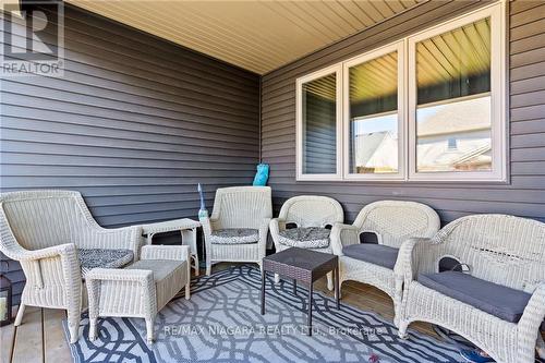 30 Campbell Street, Thorold, ON - Outdoor With Deck Patio Veranda With Exterior
