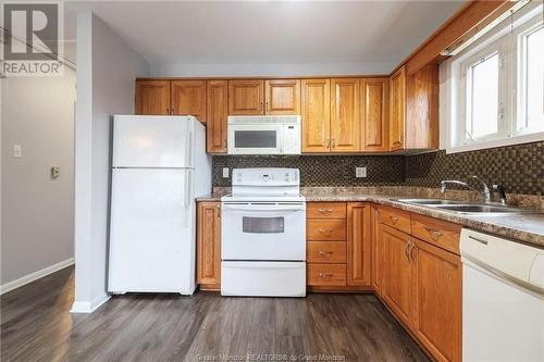 77 Killam Dr, Moncton, NB - Indoor Photo Showing Kitchen With Double Sink