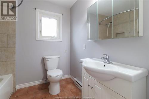 77 Killam Dr, Moncton, NB - Indoor Photo Showing Bathroom