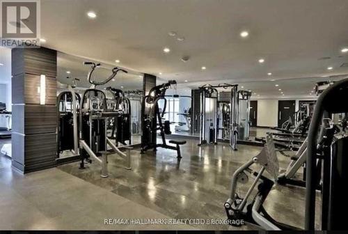 513 - 9471 Yonge Street, Richmond Hill, ON - Indoor Photo Showing Gym Room