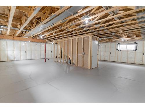 2033 Golden Eagle Drive, Sparwood, BC - Indoor Photo Showing Basement