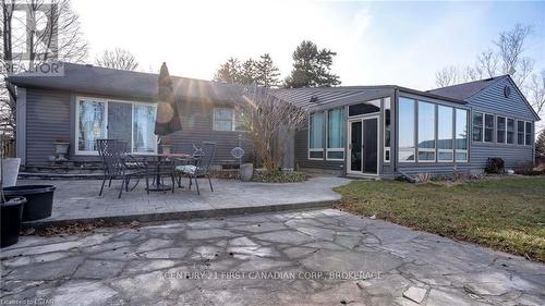 22930 Thames Road, Southwest Middlesex, ON - Outdoor With Deck Patio Veranda