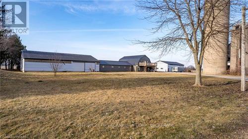 22930 Thames Road, Southwest Middlesex, ON - Outdoor