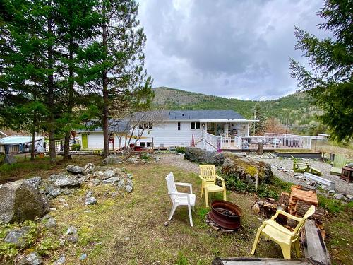 232 Everette Avenue, Greenwood, BC - Outdoor