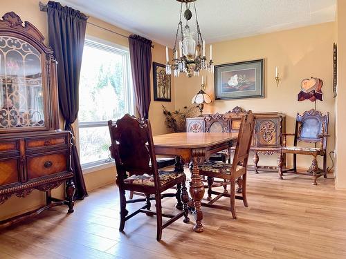 232 Everette Avenue, Greenwood, BC - Indoor Photo Showing Dining Room