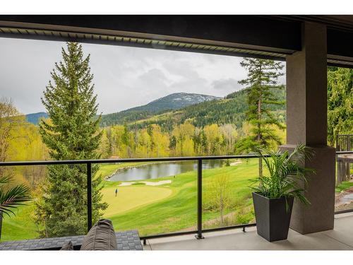 735 Redstone Drive, Rossland, BC - Outdoor With View