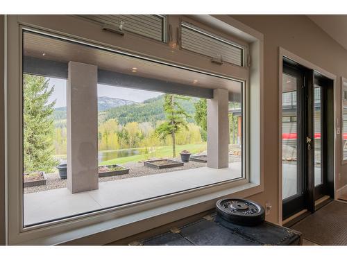 735 Redstone Drive, Rossland, BC -  With Exterior