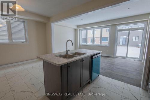 62 Sun Haven Lane W, Thorold, ON - Indoor Photo Showing Kitchen With Double Sink