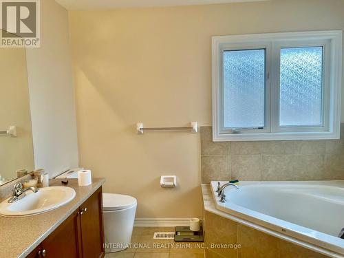 1272 Sim Place S, Milton, ON - Indoor Photo Showing Bathroom