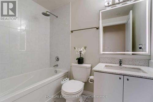 2302 - 55 Eglinton Avenue W, Mississauga, ON - Indoor Photo Showing Bathroom