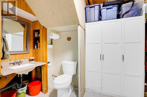 1214 Carson Trail, North Frontenac, ON - Indoor Photo Showing Bathroom