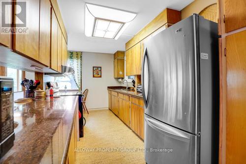1214 Carson Trail, North Frontenac, ON - Indoor Photo Showing Kitchen