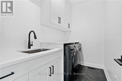 4 Heather Lane, St. Catharines, ON - Indoor Photo Showing Laundry Room