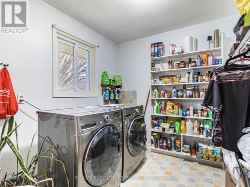 936125 Airport Road, Mulmur, ON - Indoor Photo Showing Laundry Room
