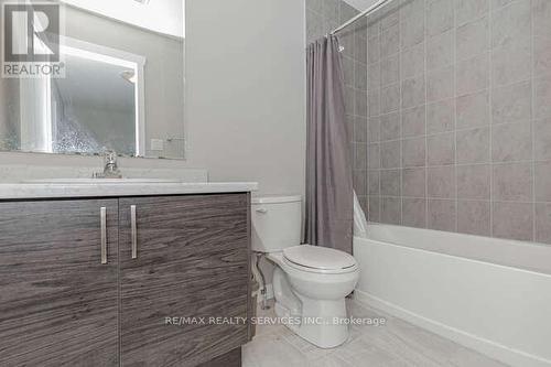 73 Wilkinson Avenue, Cambridge, ON - Indoor Photo Showing Bathroom