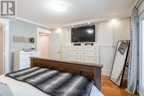 793 Centre Road, Hamilton, ON - Indoor Photo Showing Bedroom