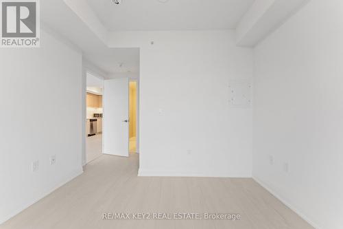 2809 - 30 Gibbs Road, Toronto, ON - Indoor Photo Showing Other Room