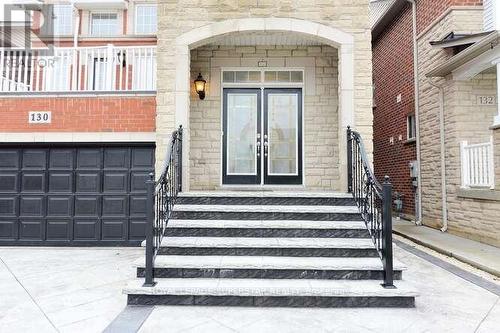 130 Edenbrook Hill Drive, Brampton (Fletcher'S Meadow), ON - Outdoor