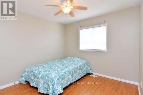 130 Edenbrook Hill Drive, Brampton, ON - Indoor Photo Showing Bedroom