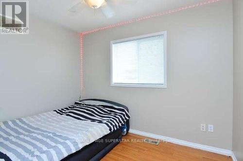 130 Edenbrook Hill Drive, Brampton (Fletcher'S Meadow), ON - Indoor Photo Showing Bedroom