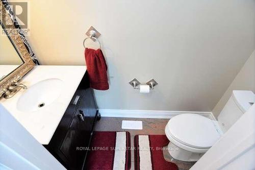 130 Edenbrook Hill Drive, Brampton, ON - Indoor Photo Showing Bathroom