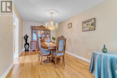 1662 Warren Drive, Mississauga, ON - Indoor Photo Showing Dining Room