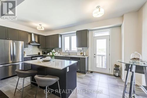 12 Douet Lane, Ajax, ON - Indoor Photo Showing Kitchen With Upgraded Kitchen