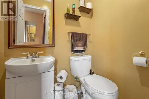 34 Trent River Road S, Kawartha Lakes, ON - Indoor Photo Showing Bathroom