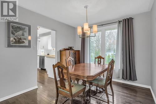 326 Lakeshore Drive, Cobourg, ON - Indoor Photo Showing Dining Room