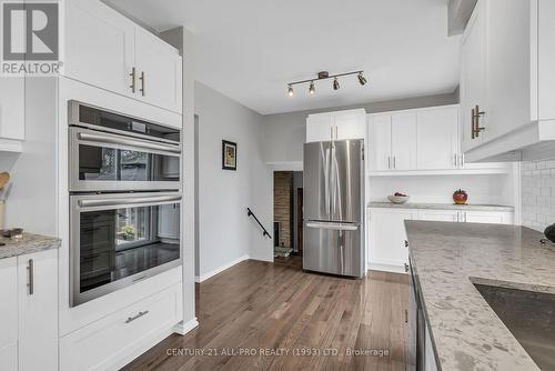326 Lakeshore Drive, Cobourg, ON - Indoor Photo Showing Kitchen