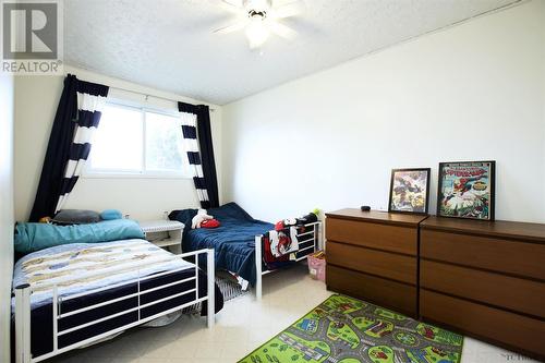 90 Lang St, Cobalt, ON - Indoor Photo Showing Bedroom