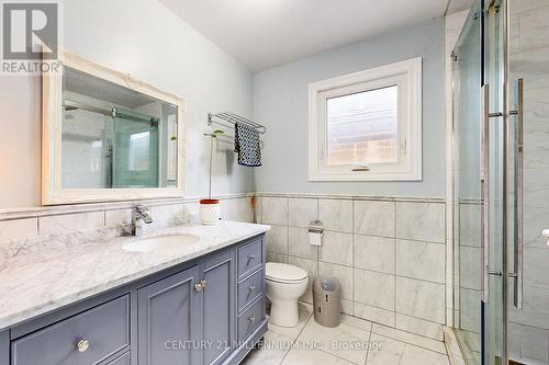 2274 Chapman Court, Pickering, ON - Indoor Photo Showing Bathroom