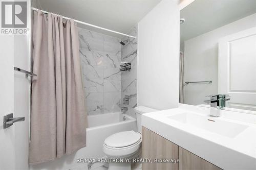 3802 - 251 Jarvis Street, Toronto, ON - Indoor Photo Showing Bathroom