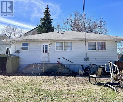 106 Stovel Avenue W, Melfort, SK - Outdoor