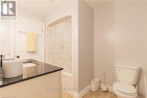 10055 Jane Street, Lambton Shores, ON - Indoor Photo Showing Bathroom